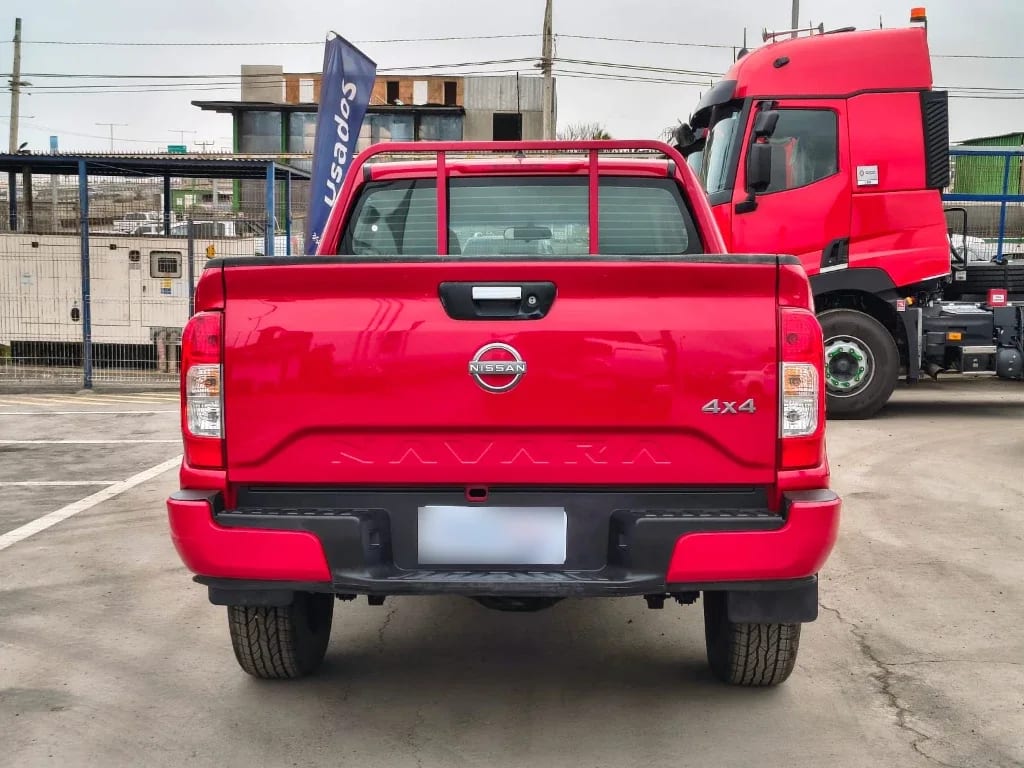 Nissan Navara Navara Dc 4x4 2.3 Tdi Se año 2023