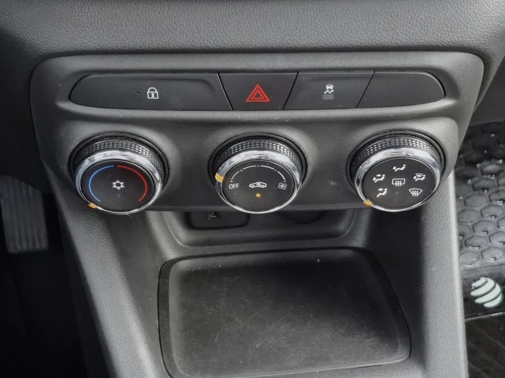 Chevrolet Tracker 1.2t Ltz At año 2025