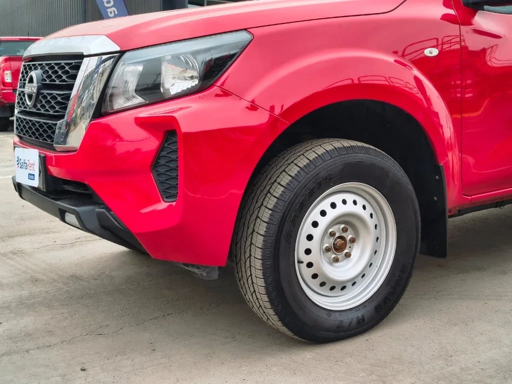 Nissan Navara Navara Dc 4x4 2.3 Tdi Se año 2023