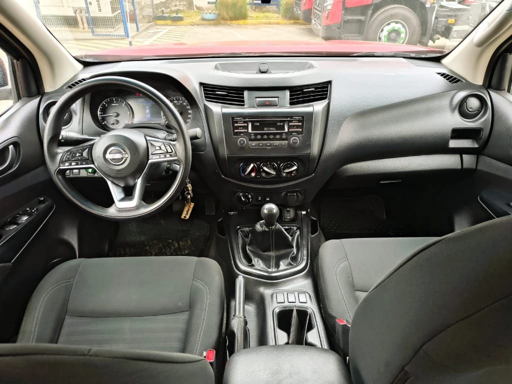 Nissan Navara Navara Dc 4x4 2.3 Tdi Se año 2023