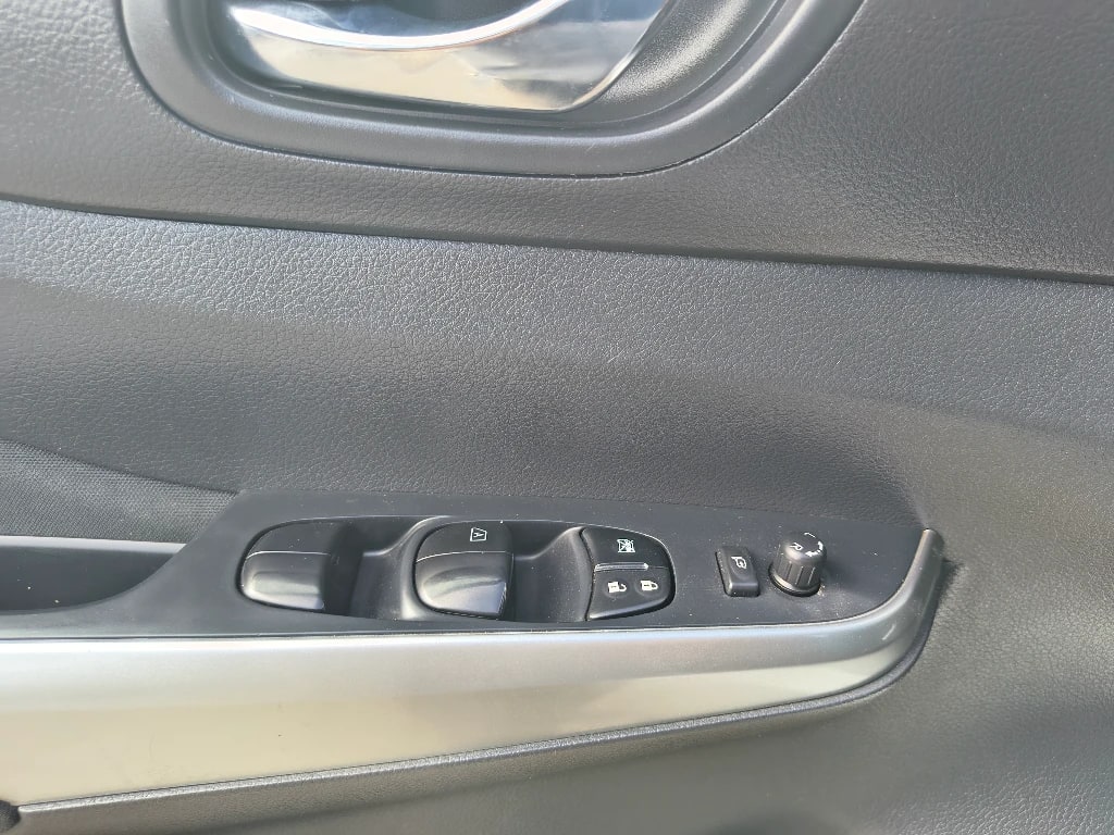 Nissan Navara Dc 4x4 2.3tdi Xe año 2023