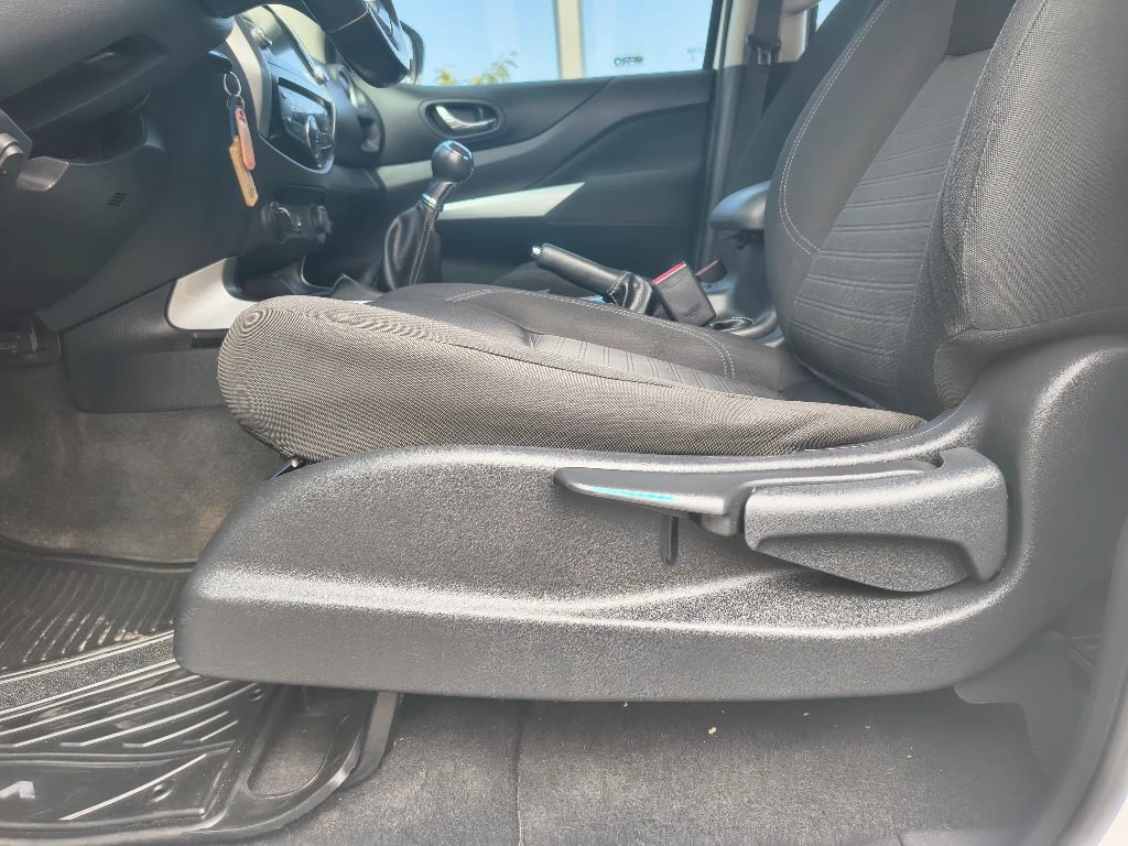 Nissan Navara Dc 4x4 2.3tdi Xe año 2023