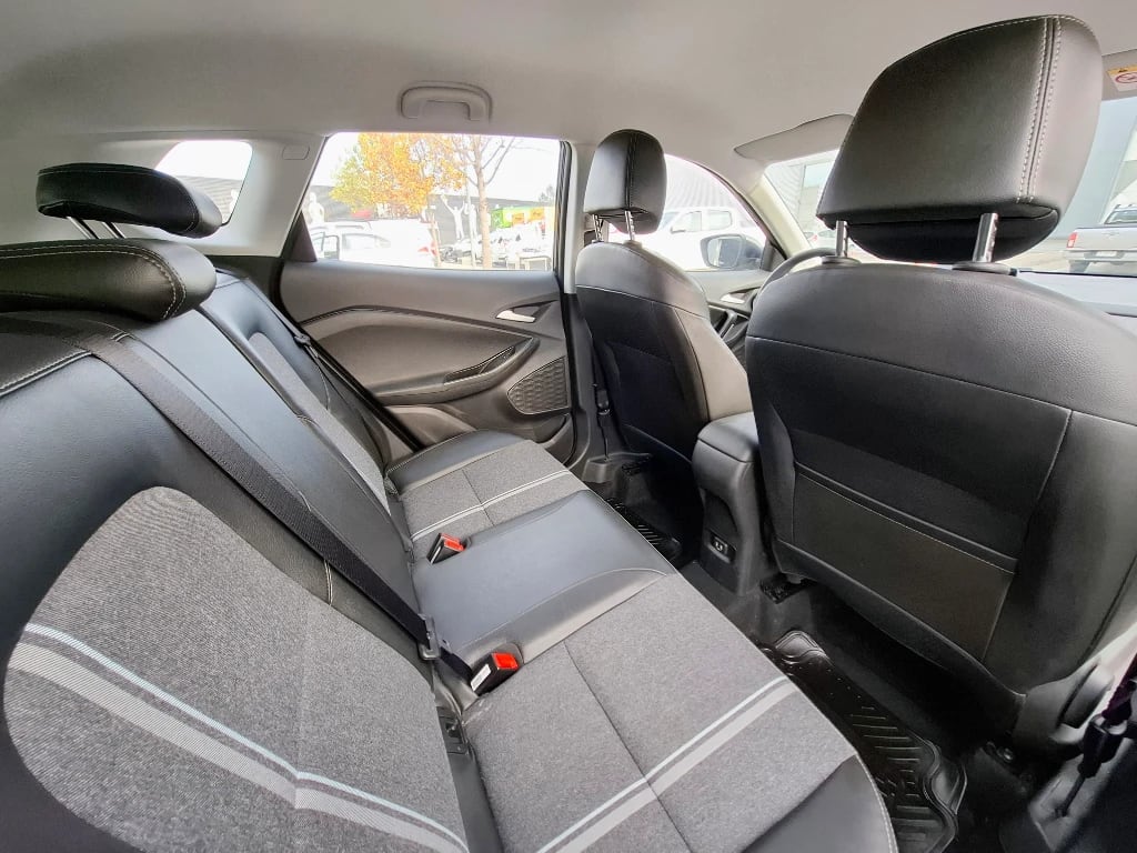 Chevrolet Tracker 1.2t Ltz At año 2025
