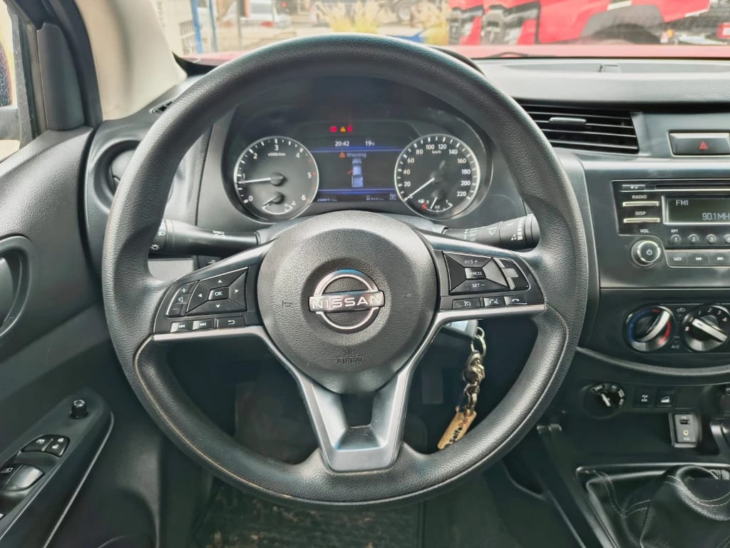Nissan Navara Navara Dc 4x4 2.3 Tdi Se año 2023
