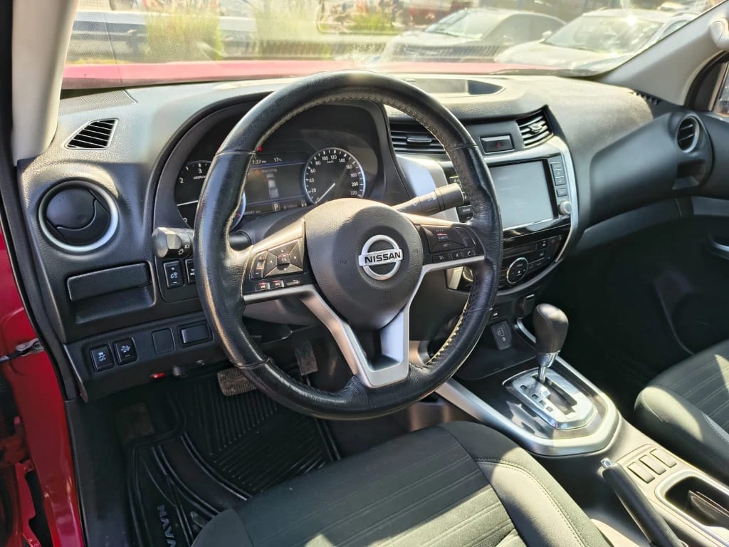 Nissan Navara Dc 4x4 2.3tdi Xe At año 2023