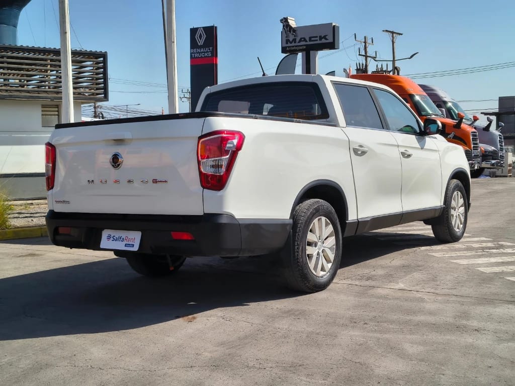 Ssangyong Grand Musso 2.2 4x2 Mt Full-Ql612 año 2023