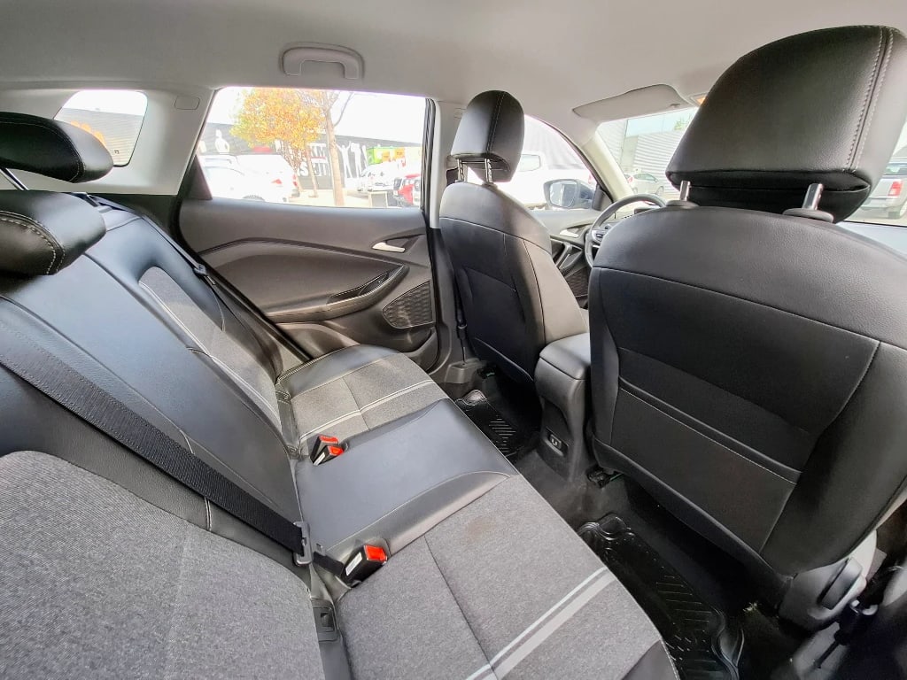 Chevrolet Tracker 1.2t Ltz At año 2025