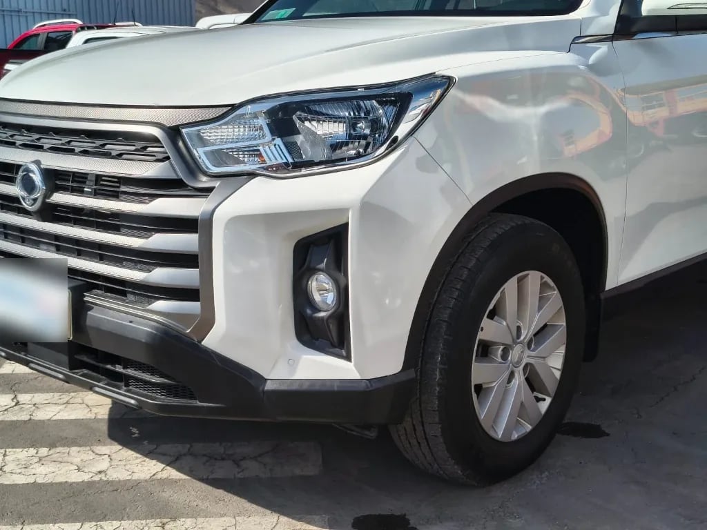 Ssangyong Grand Musso 2.2 4x2 Mt Full-Ql612 año 2023