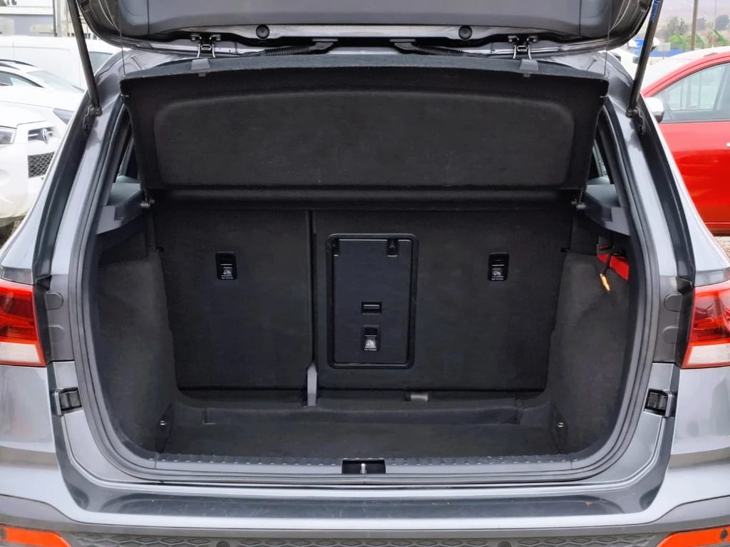 Volkswagen Taos Taos 1.4 Tsi At Comfortline año 2022