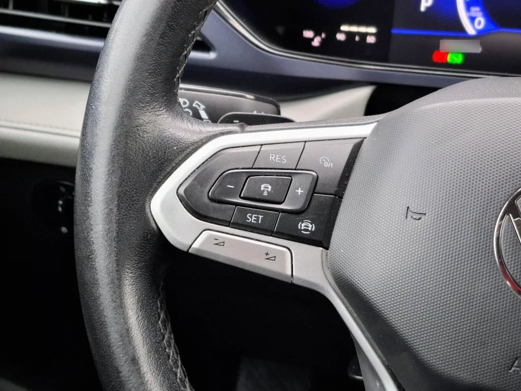 Volkswagen Taos Taos 1.4 Tsi At Comfortline año 2022