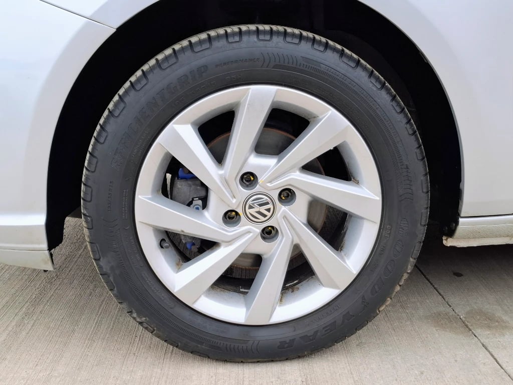 Volkswagen Gol Gol Highline 1.6 Mt año 2022