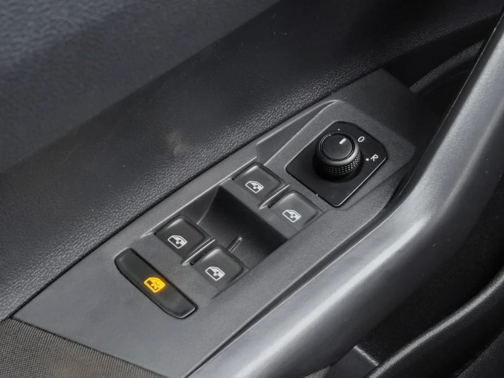 Volkswagen Nivus Nivus Tsi At Comfortline año 2023