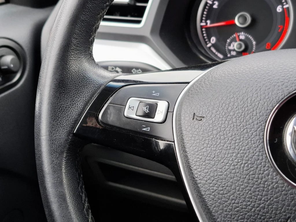 Volkswagen Gol Gol Highline 1.6 Mt año 2022