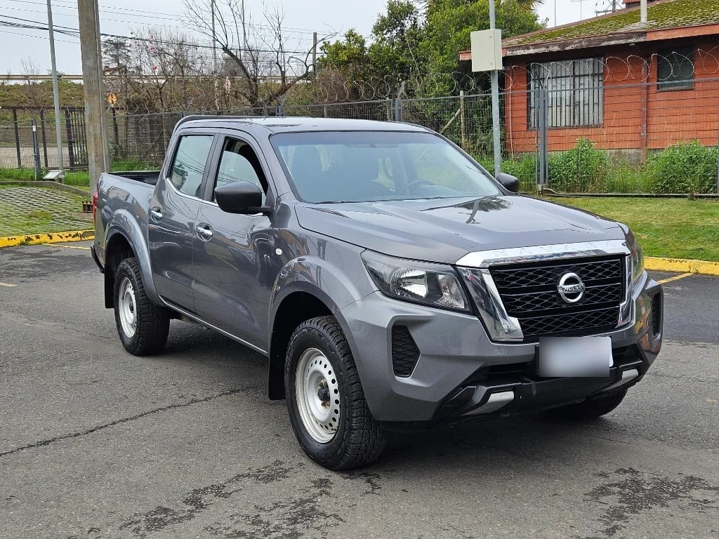 Nissan Navara Dc 4x2 2.3tdi Se año 2022