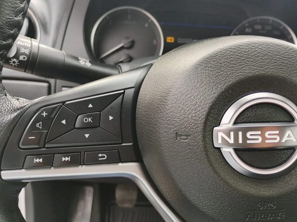 Nissan Navara Dc 4x2 2.3tdi Xe año 2023