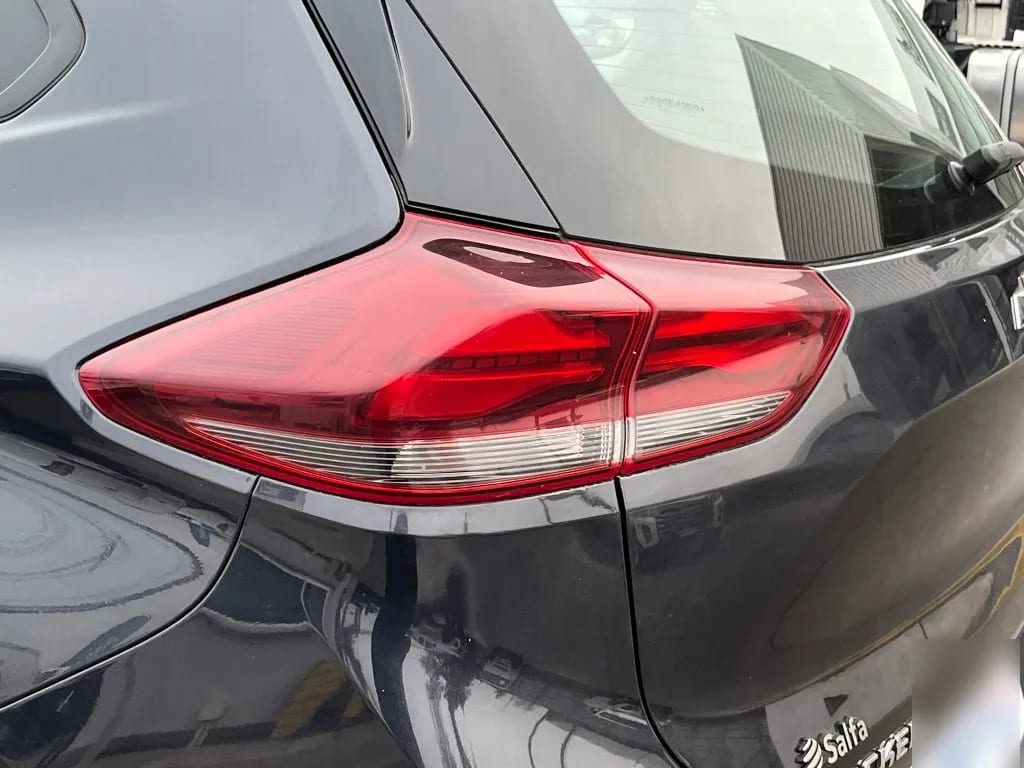 Chevrolet Tracker 1.2t Ltz At año 2025
