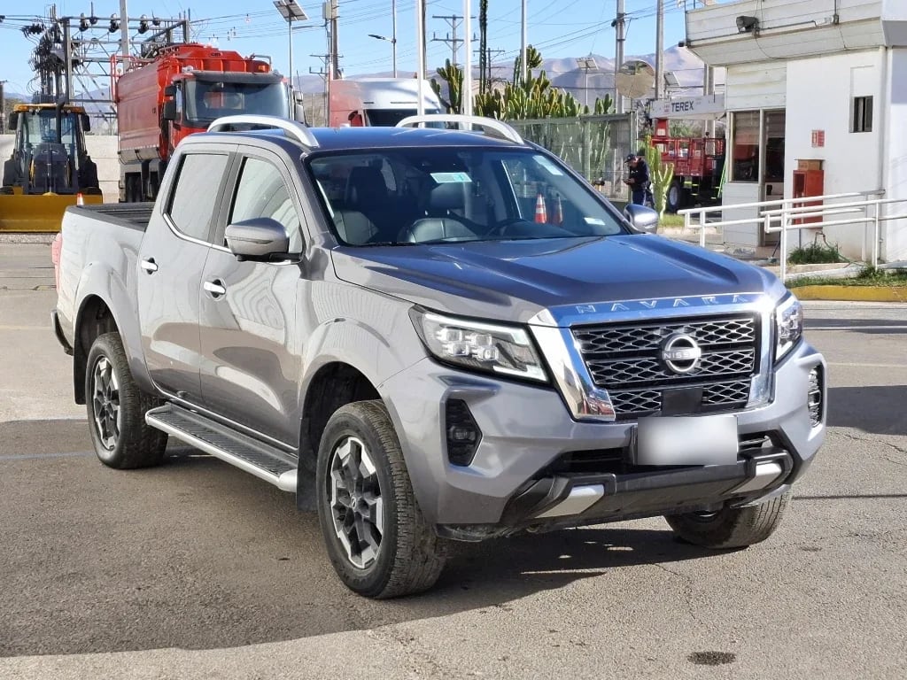 Nissan Navara Dc 4x4 2.3tdi Le año 2023