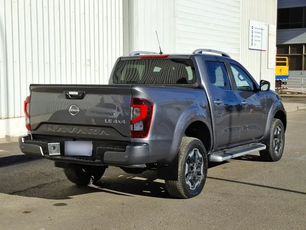 Nissan Navara Dc 4x4 2.3tdi Le año 2023