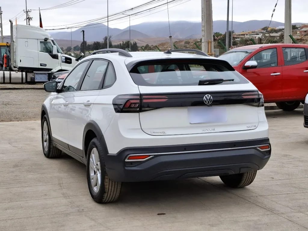 Volkswagen Nivus Nivus Tsi At Comfortline año 2023
