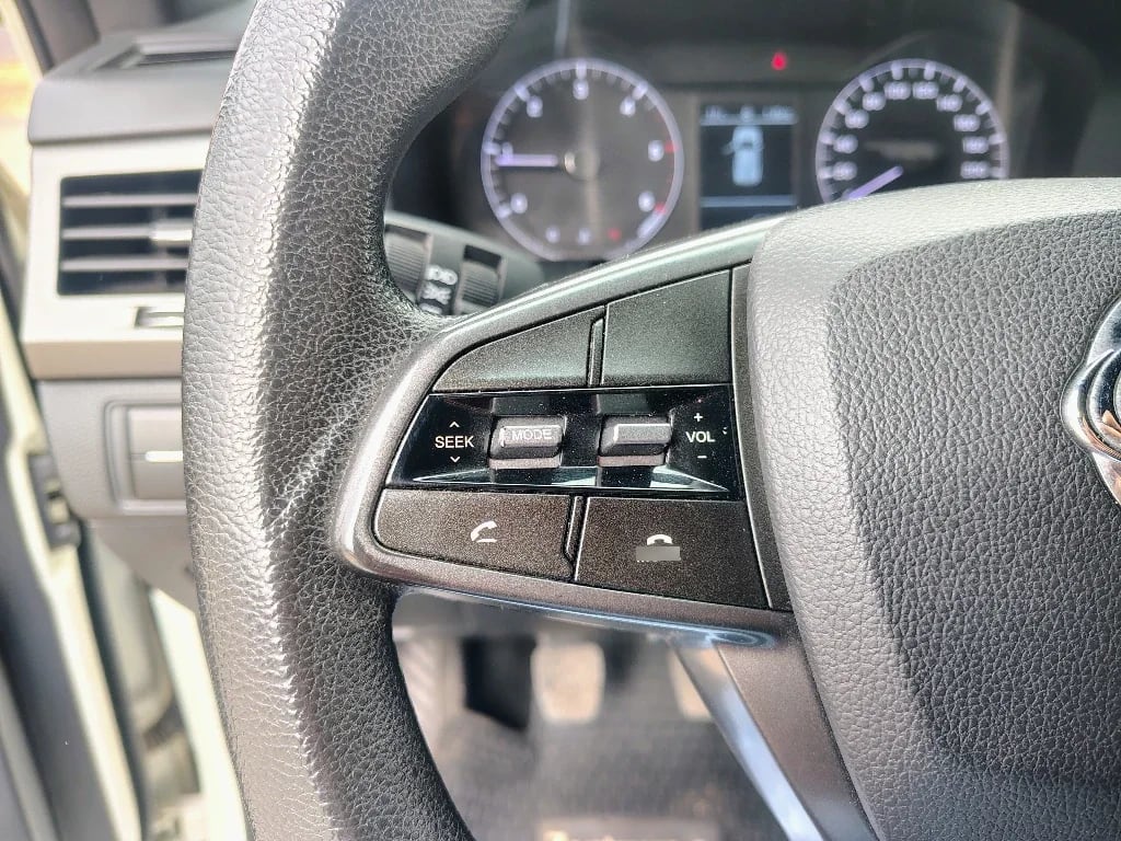Ssangyong Grand Musso Gran Musso 2.2 4x2 Mt Full -Ql610 año 2023