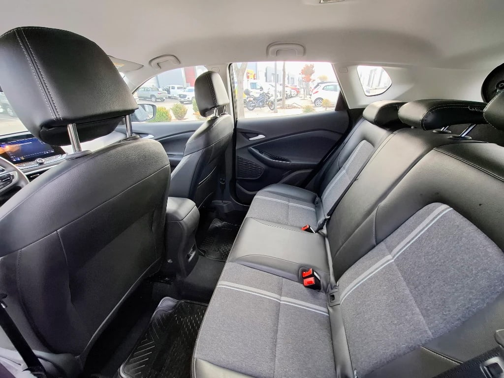 Chevrolet Tracker 1.2t Ltz At año 2025
