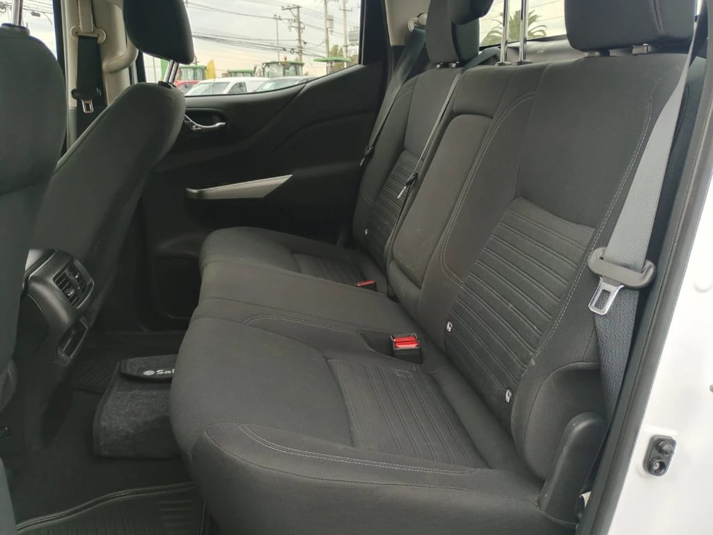 Nissan Navara Dc 4x2 2.3tdi Xe año 2023
