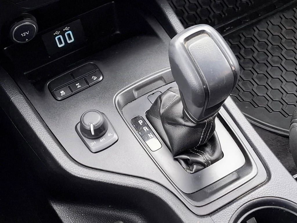 Ford Ranger Ranger Dc 3.2 D Xlt At año 2023
