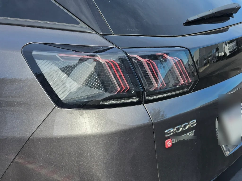 Peugeot 3008 Allure Bluehdi 130 Eat8 año 2024