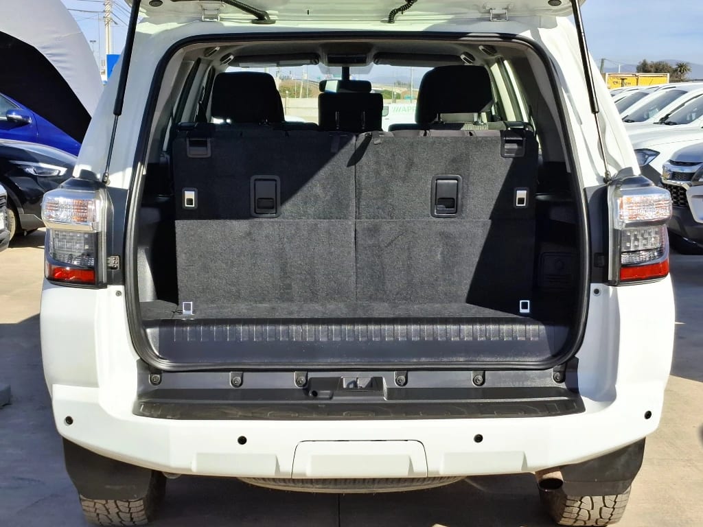 Toyota 4runner 4runner 4x4 Sr5 At año 2021