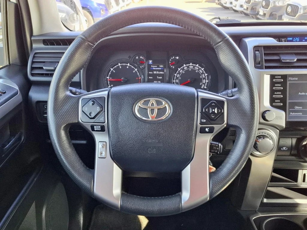Toyota 4runner 4runner 4x4 Sr5 At año 2021