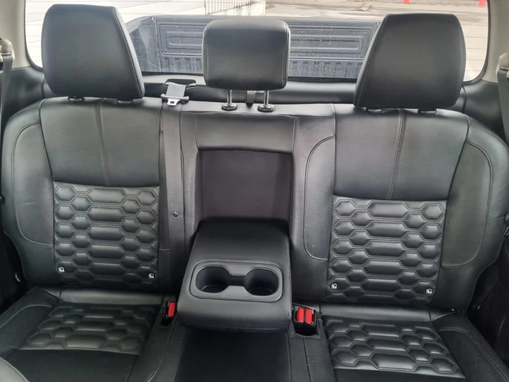 Nissan Navara Dc 4x4 2.3tdi Le At año 2022