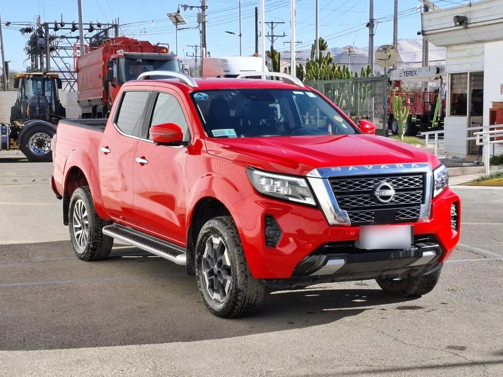 Nissan Navara Dc 4x4 2.3tdi Le año 2023