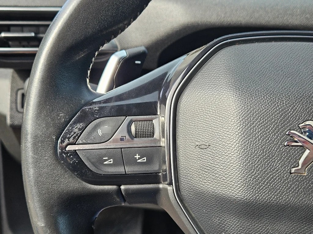 Peugeot 3008 Allure Bluehdi 130 Eat8 año 2024