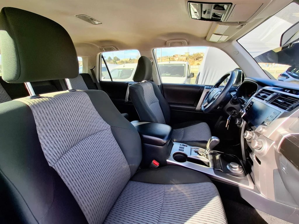Toyota 4runner 4runner 4x4 Sr5 At año 2021