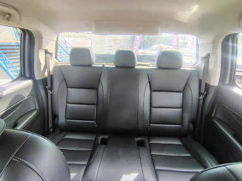 Great Wall Poer Poer D/c 2.0 Td 4x2 De Luxe año 2023