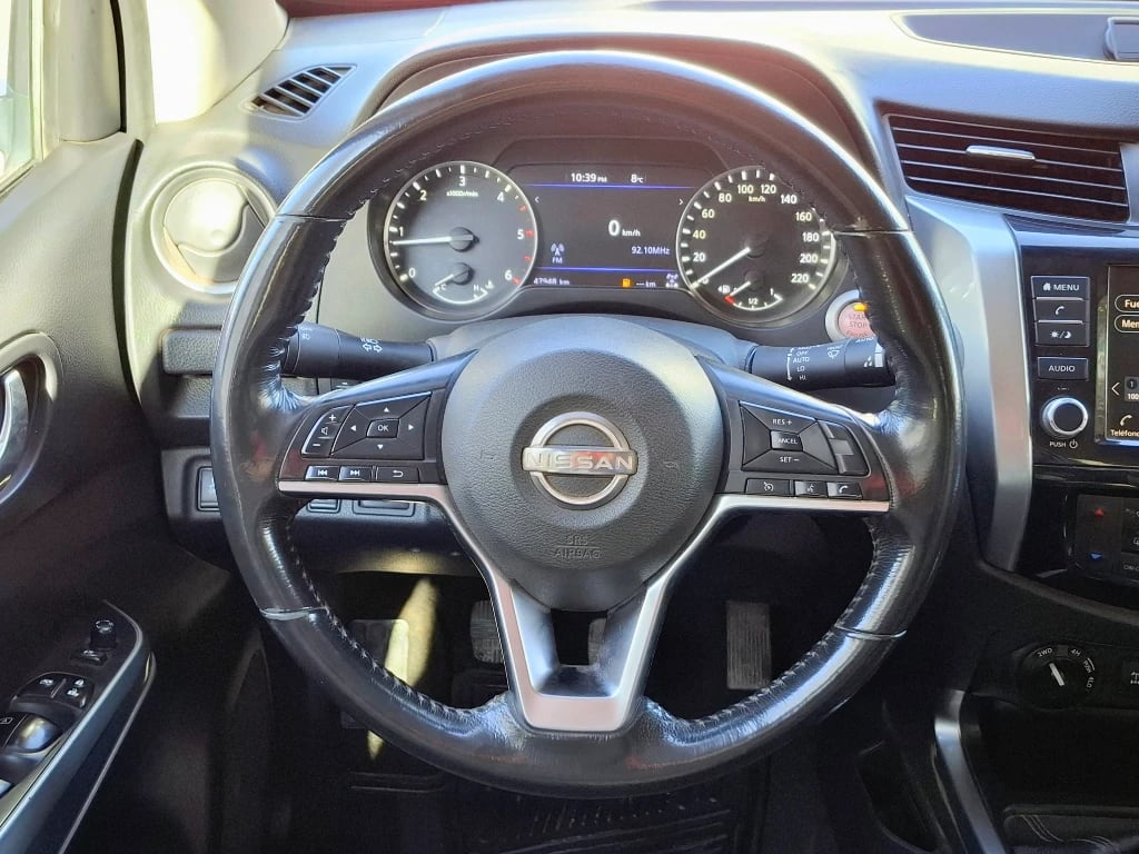 Nissan Navara Dc 4x4 2.3tdi Le año 2023