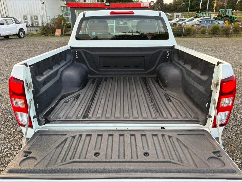 Mazda Bt-50 4x4 6mt 3.0 año 2022