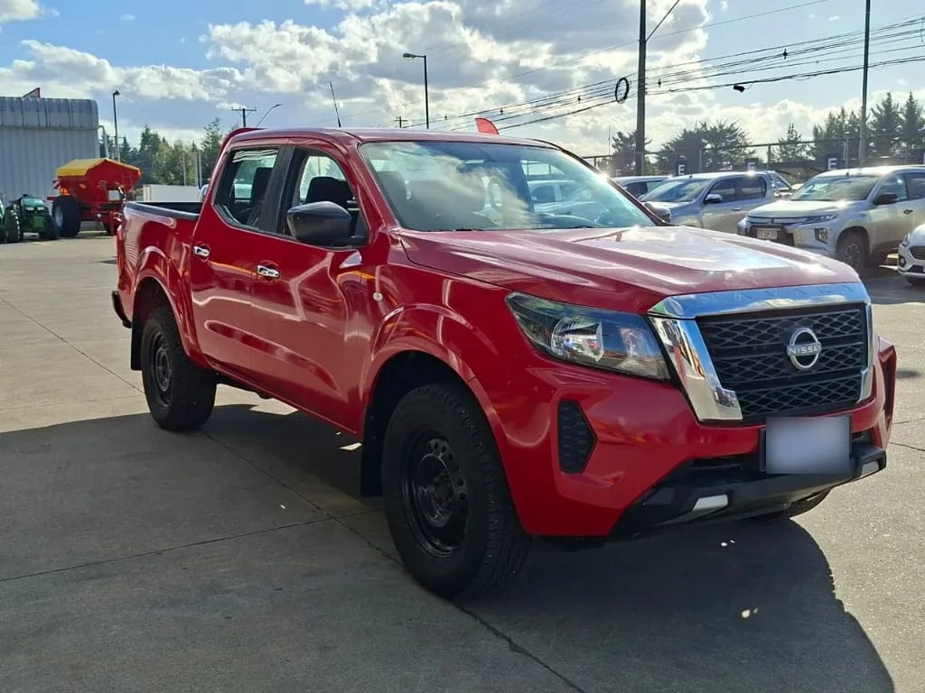 Nissan Navara Dc 4x2 2.3tdi Se año 2023