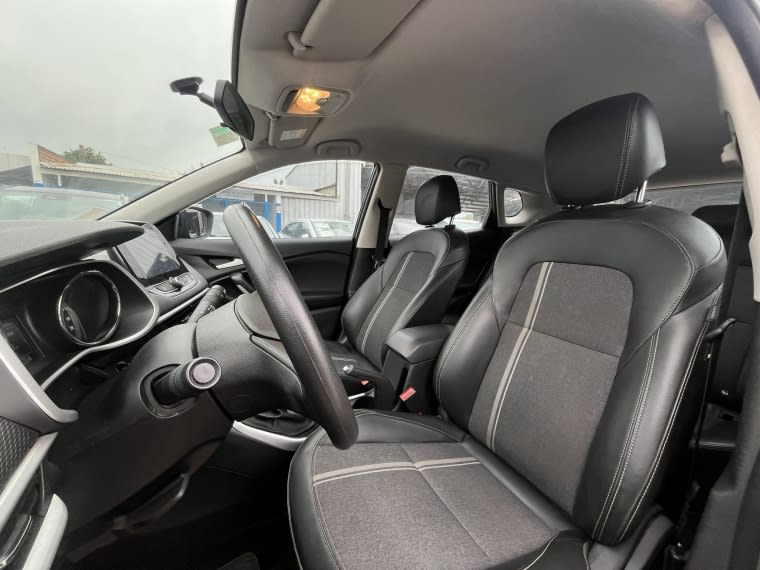Chevrolet Tracker 1.2t Ltz Mt año 2023