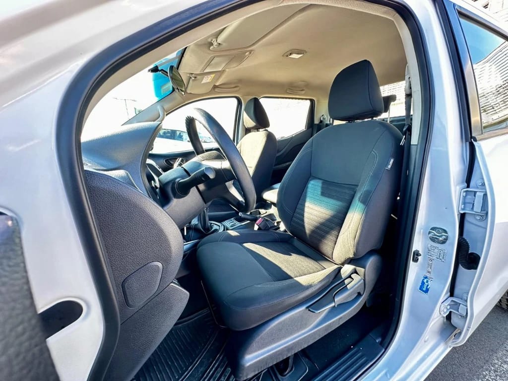 Nissan Navara Navara Dc 4x4 2.3 Tdi Se año 2023
