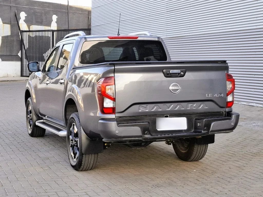 Nissan Navara Navara Dc 4x4 2.3tdi Le Mt año 2023