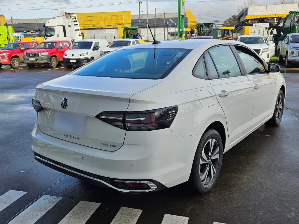 Volkswagen Virtus Virtus 1.0 At Comfortline año 2024