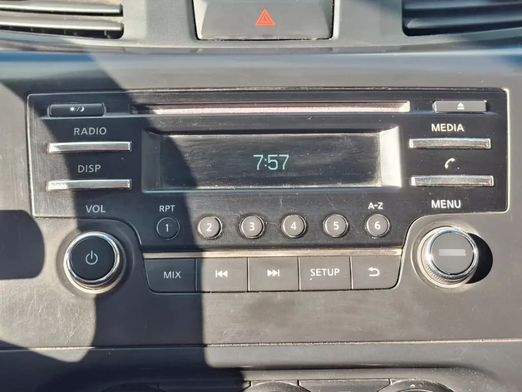 Nissan Navara Dc 4x2 2.3tdi Se año 2023