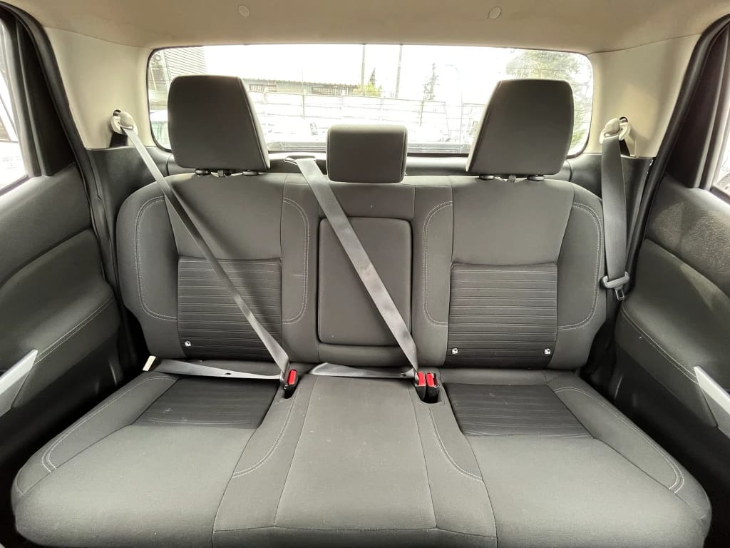 Nissan Navara Navara Dc 4x2 2.3tdi Xe año 2023