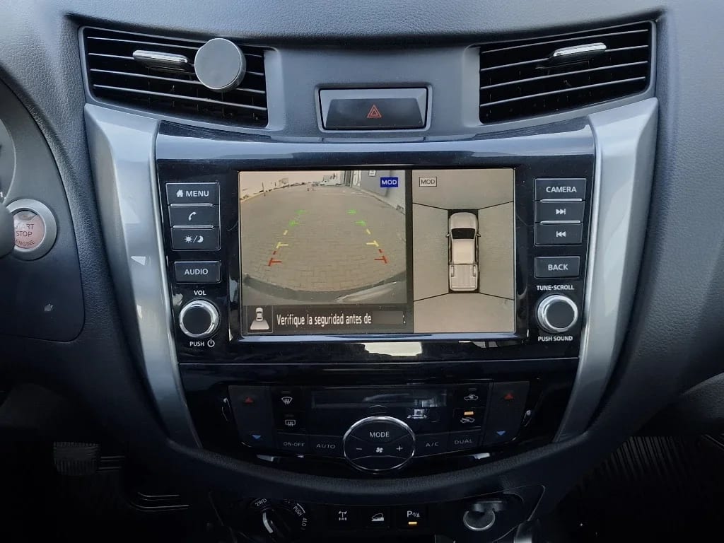 Nissan Navara Navara Dc 4x4 2.3tdi Le Mt año 2023