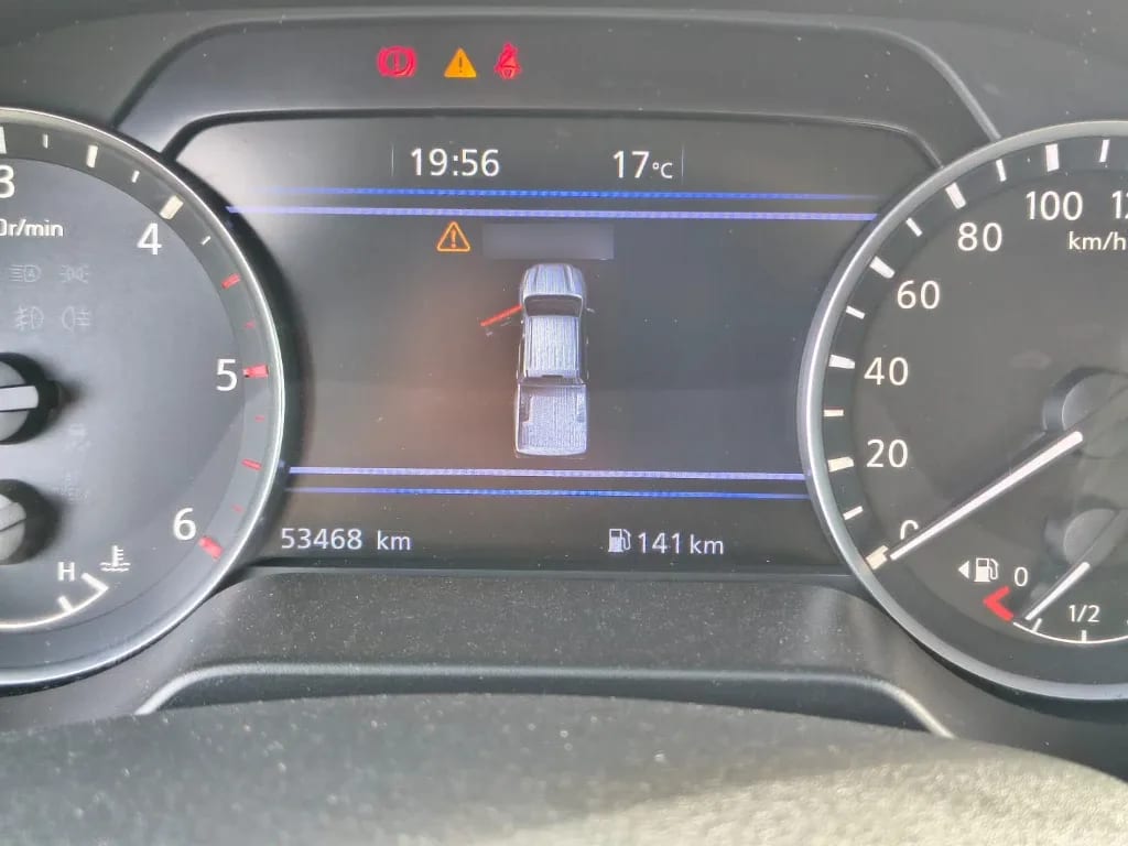 Nissan Navara Dc 4x2 2.3tdi Se año 2023