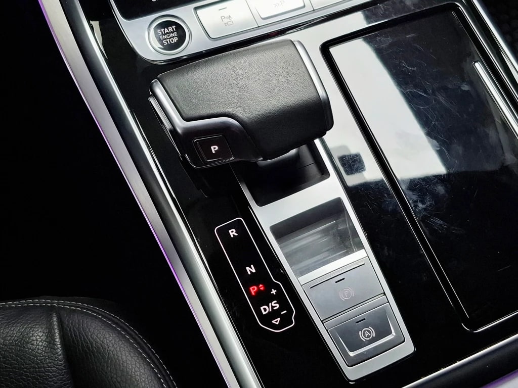 Audi Q8 55 3.0 Tfsi Sport año 2025