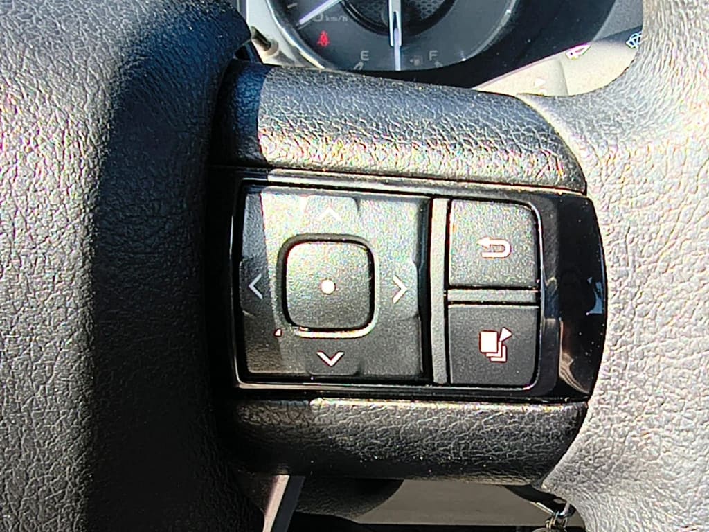 Toyota Hilux Dc 4x4 2.4 D Dx Mt año 2024