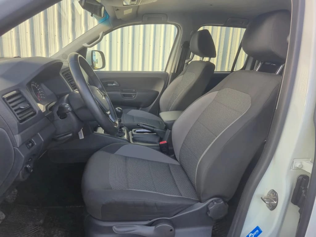 Volkswagen Amarok Dcab Tdi 4x4 Trendline 2.0 año 2023