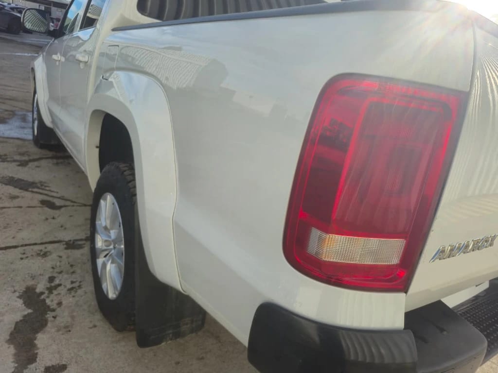 Volkswagen Amarok Dcab Tdi 4x4 Trendline 2.0 año 2023